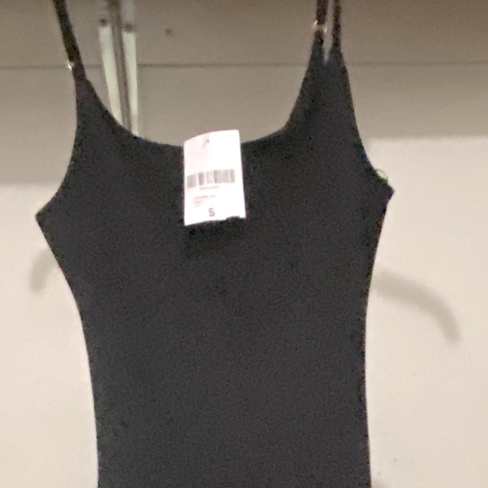 Maxi black dress. Size small. Never worn.